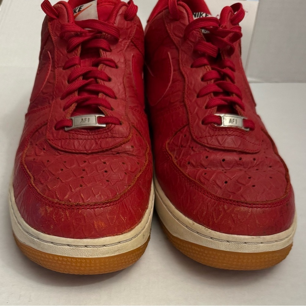 NIKE AIR FORCE 1 RED & WHITE CROC SKIN STYLE 718152-600 ATHLETIC SNEAKERS SHOES - Picture 5 of 12